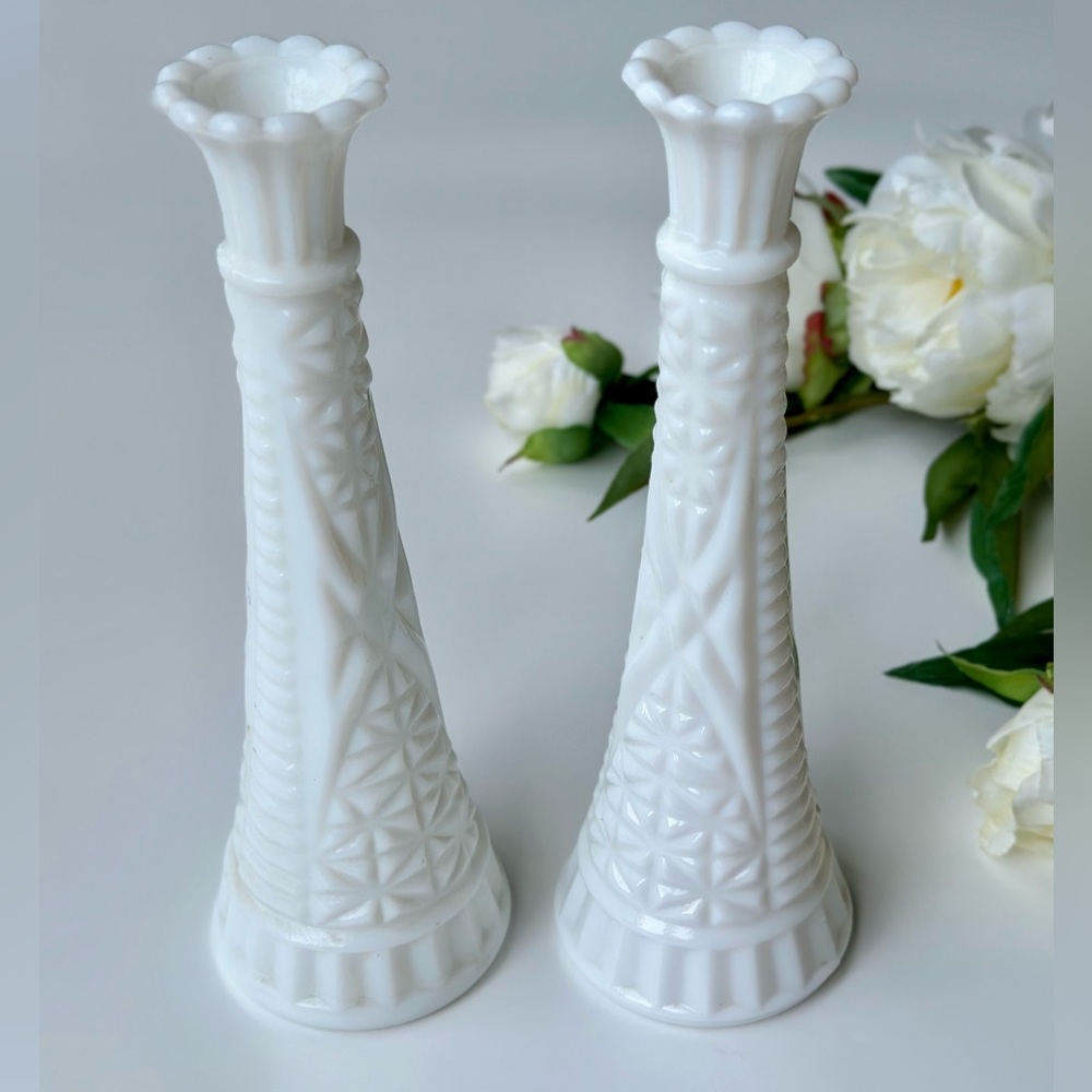 VTG Milk Glass Vases 2